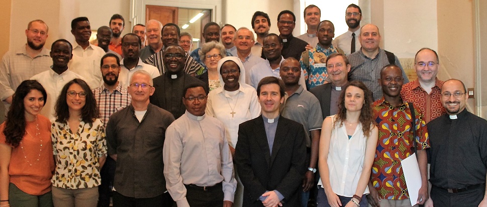 On 16th June 2017, in the presence of the students and professors, the 2016-2017 academic year in PISAI was officially closed