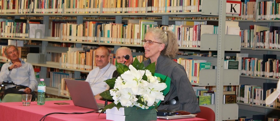 On Wednesday 11 September 2024 Carol Cooke-Eid defended her doctoral thesis entitled “Dieu en quête des hommes. Une approche de l’appel divin à la lumière des réponses humaines dans les sourates 96 à 112 du Coran selon l’ordre « chronologique » de sa révélation après al-Azhar”