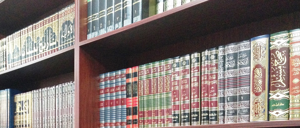 Muslim-Christian Polemics across the Mediterranean. The Splendid Replies of Shihāb al-Dīn al-Qarāfī (d. 684/1285), by Diego R. Sarrió Cucarella, Brill 2015